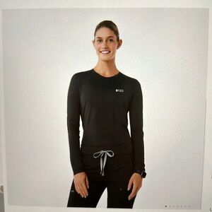 Figs scrubs. Crew neck under scrub and Zamora jogger petite.